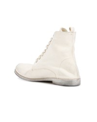 weiße flache Stiefel mit einer Schnürung aus Leder von Marsèll