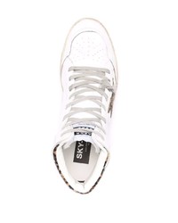 weiße hohe Sneakers aus Leder mit Sternenmuster von Golden Goose