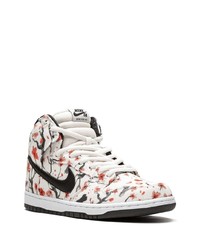 weiße hohe Sneakers aus Segeltuch mit Blumenmuster von Nike
