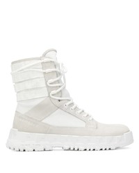 weiße hohe Sneakers aus Segeltuch von Versace