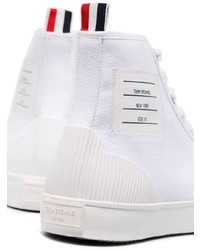 weiße hohe Sneakers aus Segeltuch von Thom Browne