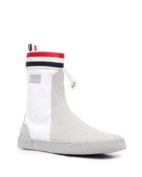 weiße hohe Sneakers aus Segeltuch von Thom Browne