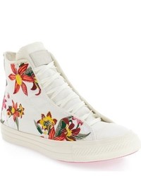 weiße hohe Sneakers mit Blumenmuster