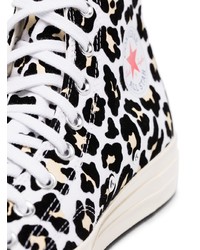 weiße hohe Sneakers mit Leopardenmuster von Converse