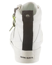 weiße hohe Sneakers von Diesel