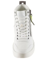 weiße hohe Sneakers von Diesel