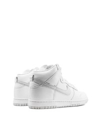 weiße hohe Sneakers von Nike