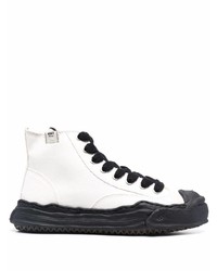 weiße hohe Sneakers von Maison Mihara Yasuhiro