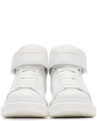 weiße hohe Sneakers von Alexander McQueen