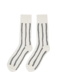 weiße horizontal gestreifte Socken von Issey Miyake Men