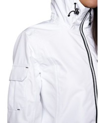 weiße Jacke von Helly Hansen