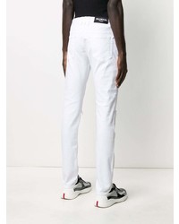 weiße Jeans mit Destroyed-Effekten von Balmain