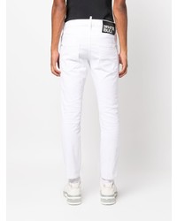 weiße Jeans mit Destroyed-Effekten von DSQUARED2