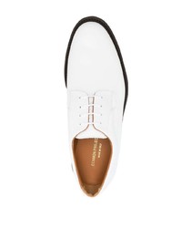 weiße klobige Leder Derby Schuhe von Common Projects