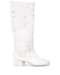 weiße kniehohe Stiefel aus Leder von Maison Margiela