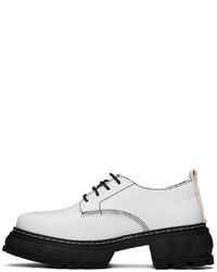 weiße Leder Derby Schuhe von Viron