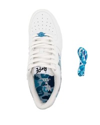 weiße Leder niedrige Sneakers mit Sternenmuster von BAPE BLACK *A BATHING APE®