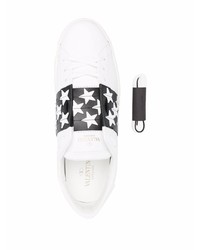 weiße Leder niedrige Sneakers mit Sternenmuster von Valentino Garavani