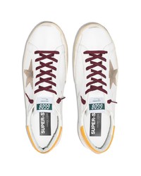 weiße Leder niedrige Sneakers mit Sternenmuster von Golden Goose