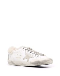 weiße Leder niedrige Sneakers mit Sternenmuster von Golden Goose