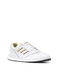 weiße Leder niedrige Sneakers von adidas