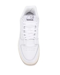 weiße Leder niedrige Sneakers von Reebok