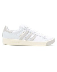 weiße Leder niedrige Sneakers von adidas