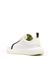 weiße Leder niedrige Sneakers von John Richmond