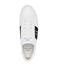 weiße Leder niedrige Sneakers von Armani Exchange