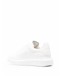 weiße Leder niedrige Sneakers von Alexander McQueen