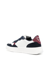 weiße Leder niedrige Sneakers von Armani Exchange