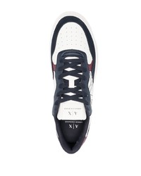 weiße Leder niedrige Sneakers von Armani Exchange