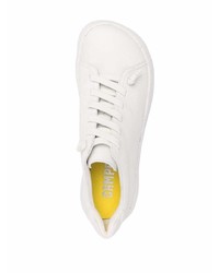 weiße Leder niedrige Sneakers von Camper