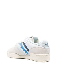 weiße Leder niedrige Sneakers von adidas