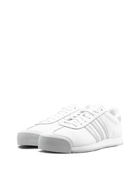 weiße Leder niedrige Sneakers von adidas