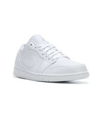 weiße Leder niedrige Sneakers von Nike