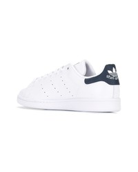 weiße Leder niedrige Sneakers von adidas