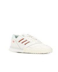 weiße Leder niedrige Sneakers von adidas