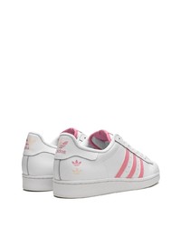 weiße Leder niedrige Sneakers von adidas