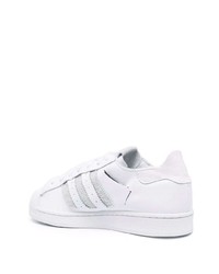 weiße Leder niedrige Sneakers von adidas