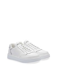 weiße Leder niedrige Sneakers von Prada