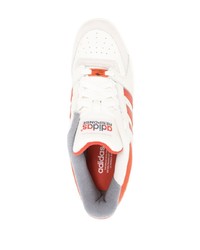 weiße Leder niedrige Sneakers von adidas