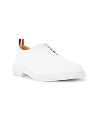 weiße Leder Oxford Schuhe von Thom Browne