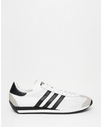 weiße Leder Turnschuhe von adidas