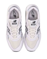 weiße niedrige Sneakers von New Balance