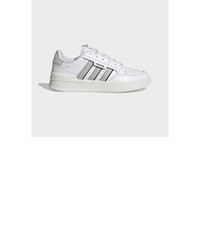 weiße niedrige Sneakers von adidas Sportswear