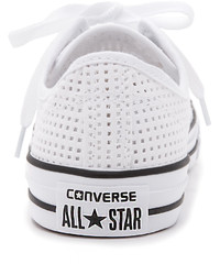 weiße niedrige Sneakers von Converse