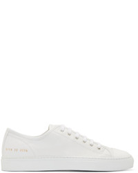 weiße niedrige Sneakers von Common Projects