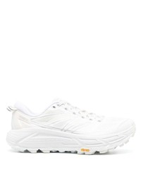 weiße niedrige Sneakers von Hoka One One