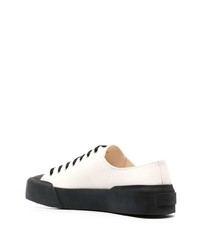 weiße niedrige Sneakers von Jil Sander